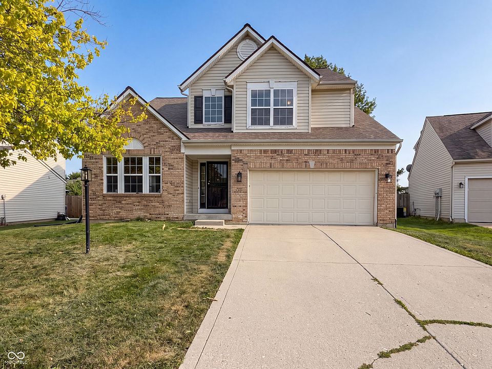 1st image of 6680 Crestwell Ln