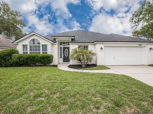 13607 Capistrano Dr S