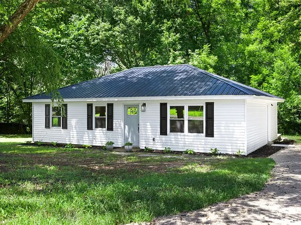 403 Fannie Dr, Brighton, TN 38011