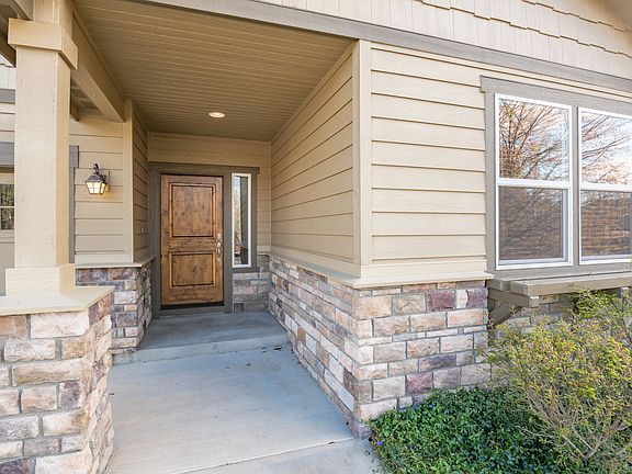 4th image of 19711 SW Aspen Ridge Dr