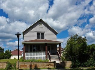 129 W Harvey St, Ely, MN 55731