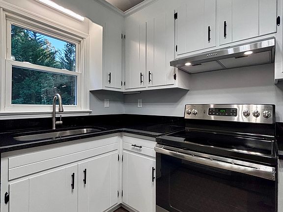 5th image of 4410 Southernbelle Ln