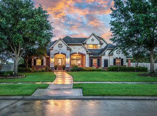 6011 Waterfall Trace Ln, Fulshear, TX 77441