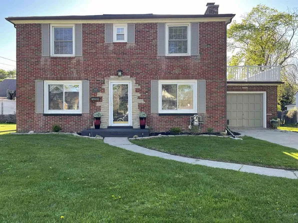 1925 Handley St, Saginaw, MI 48602