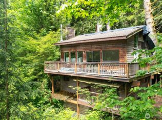 381 Sudden Valley Dr, Bellingham, WA