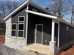 15 Havenway Ave, Pineville, MO 64856