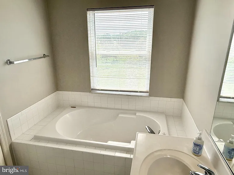 5783 Indian Cedar Ct — Photo 13