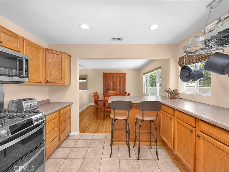 1521 S Dallas Dr — Photo 26