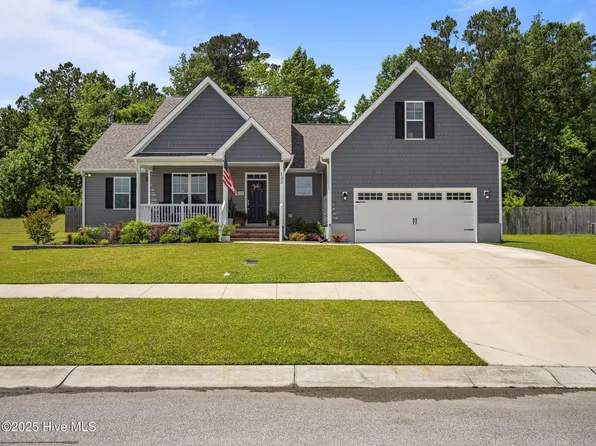 132 Shadow Creek Drive, Hubert, NC 28539