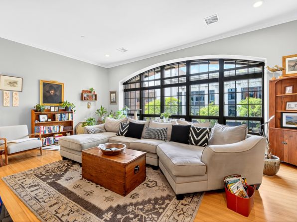 325 S Salina St Unit 2