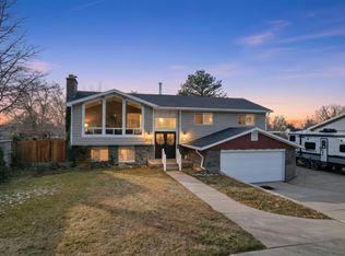 9472 S Fox Hunt Dr, Sandy, UT 84092