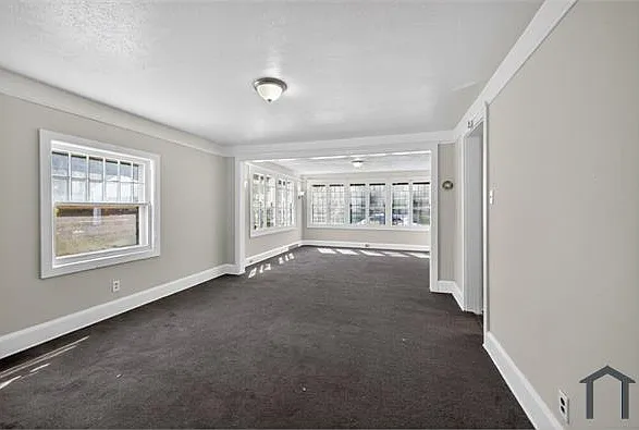 14528 Terrace Rd — Photo 3