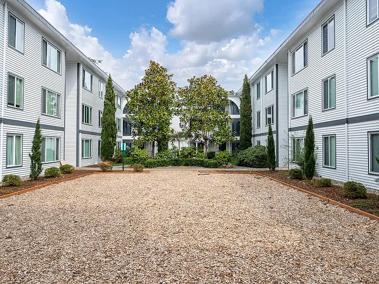 The Ridge at Bellevue — Photo 53