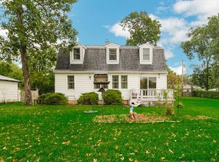 37125 N Antonio Ave, Lake Villa, IL 60046
