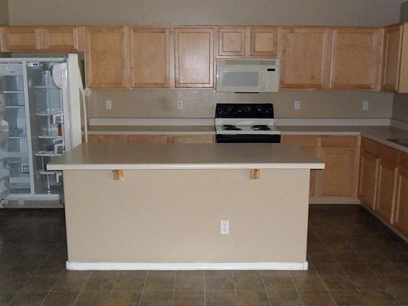 3rd image of 16486 W Sandra Ln