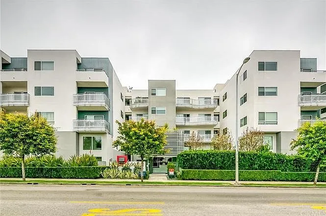1700 Sawtelle Blvd — Photo 2
