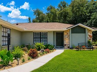 6104 26th Ave E, Bradenton, FL 34208