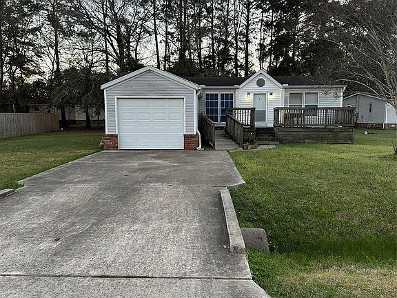 3rd image of 16132 Lone Star Ranch Dr