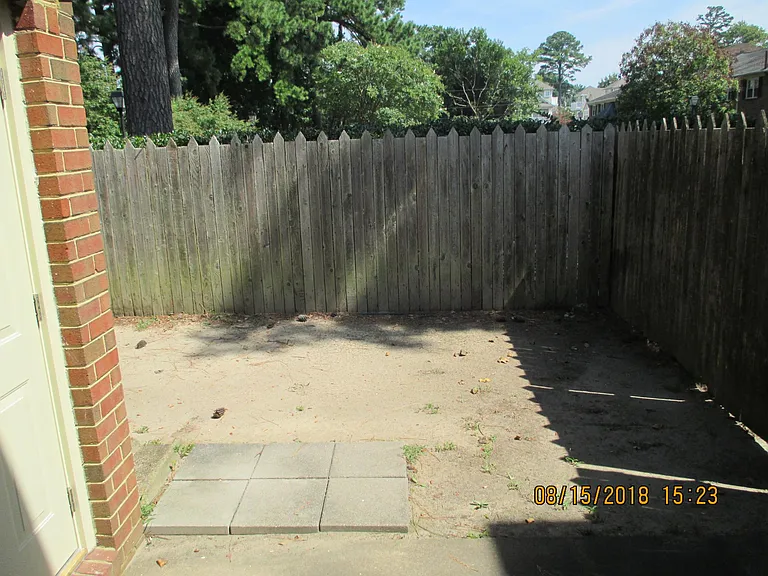 4712 Bay Quarter Ct — Photo 10