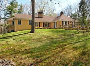 15 Sherwood Dr, Watchung, NJ