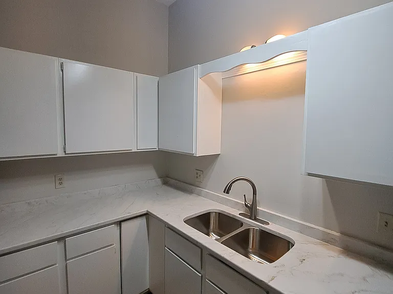 42 Market St #3 — Photo 12