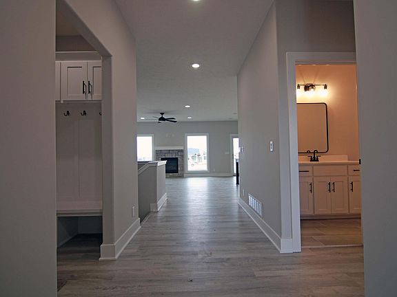 5th image of 5521 N 209th St
