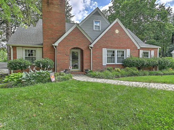 802 University Pkwy, Johnson City, TN 37604