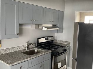 8700 S Troy St #2A, Evergreen Park, IL 60805