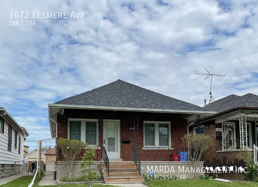 1672 Elsmere Ave photo 1