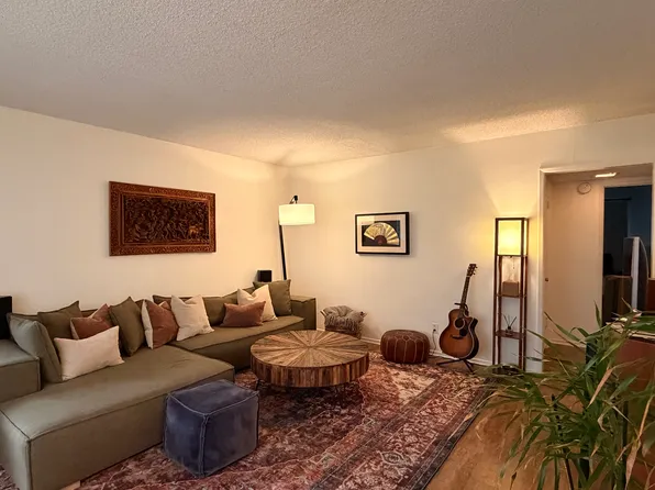 3980 Beethoven St APT 2, Los Angeles, CA 90066
