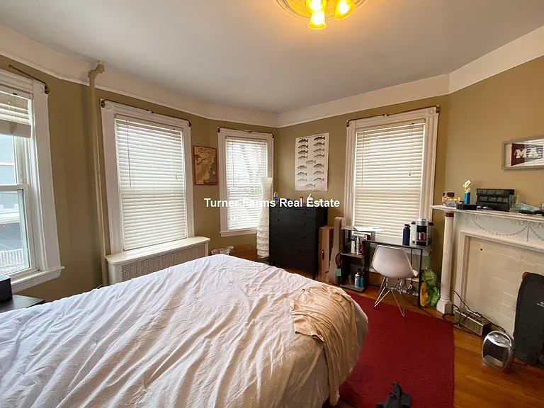 12 Oswald St #2A — Photo 18
