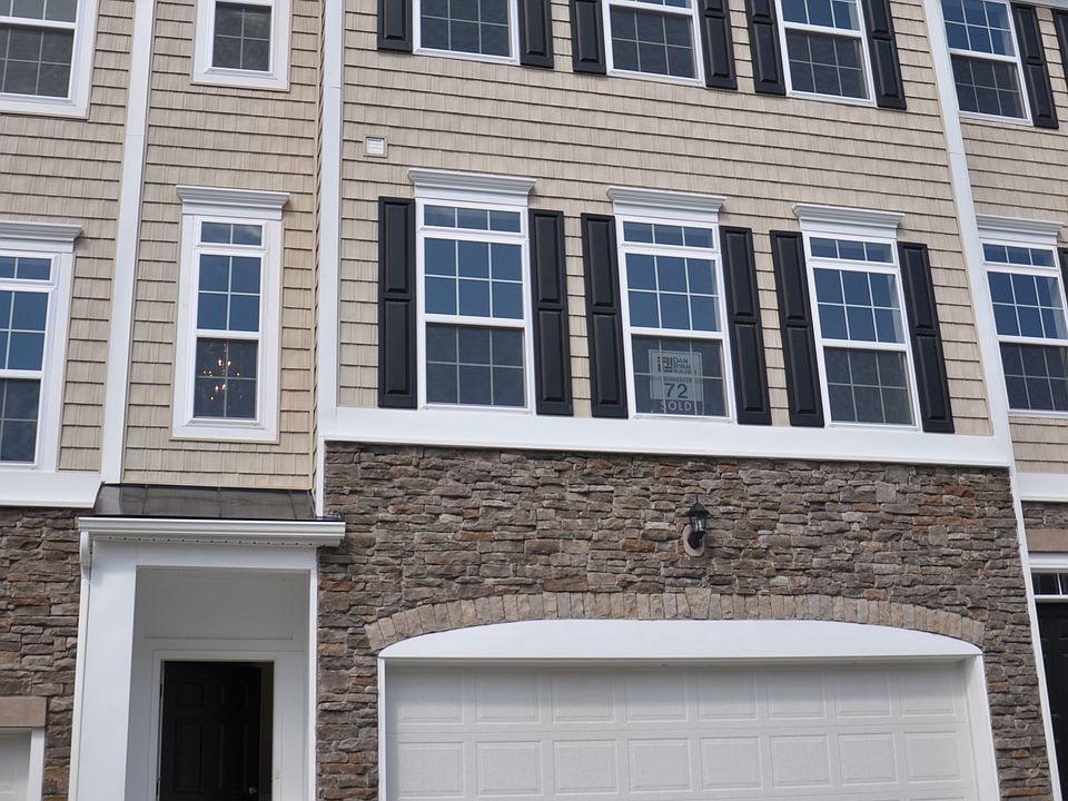 1st image of 2507 Suncrest Vlg