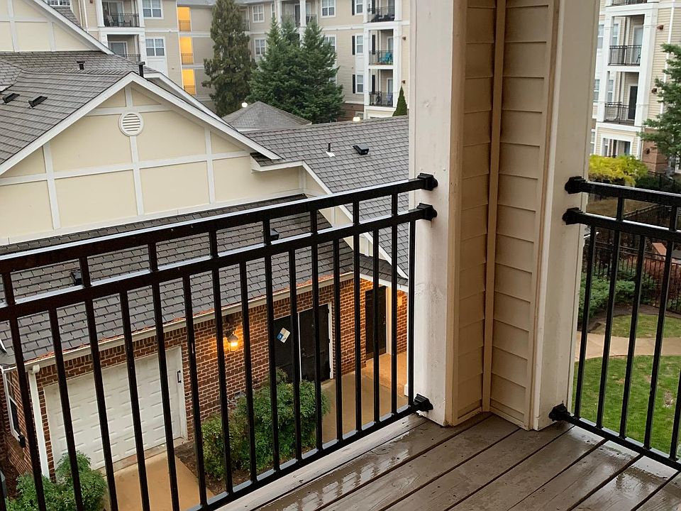 1st image of 12900 Centre Park Cir APT 305
