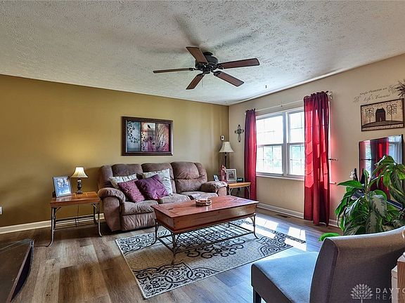 5th image of 1500 Rolling Knoll Dr