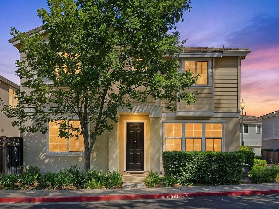 1st image of 137 Coulter Way
