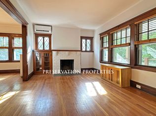 264 Cabot St #1, Newtonville, MA 02460