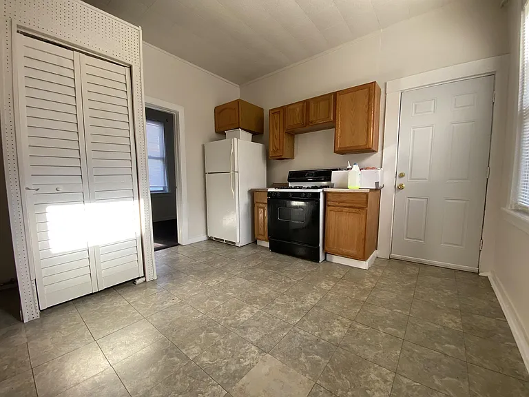 4351 S Honore St #2-F — Photo 12