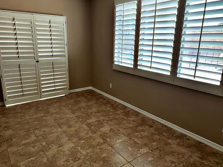 22776 W Ashleigh Marie Dr — Photo 9