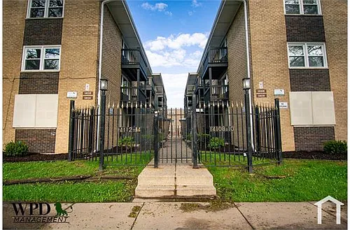 14110 S Tracy Ave #2B Photo 1