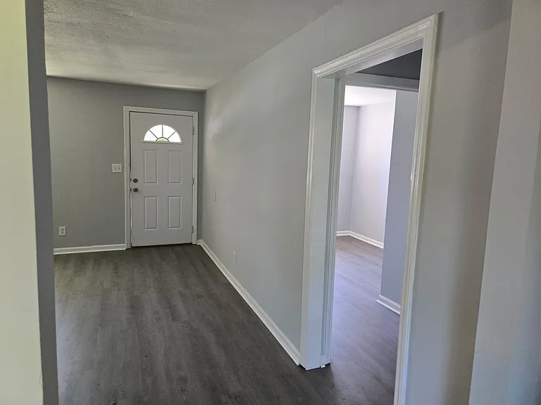 1408 Jackson Rd — Photo 3