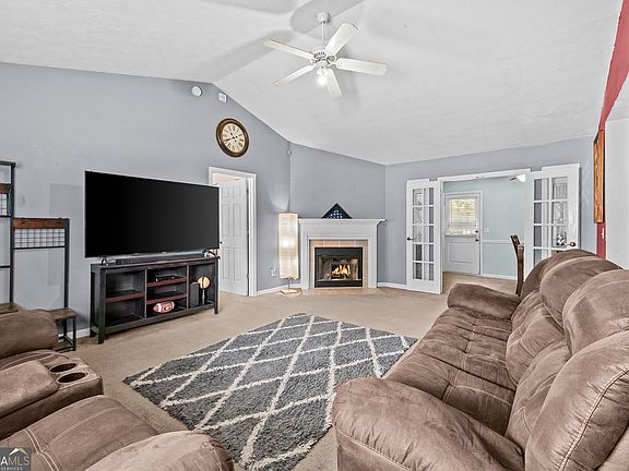 5th image of 208 Winery Way