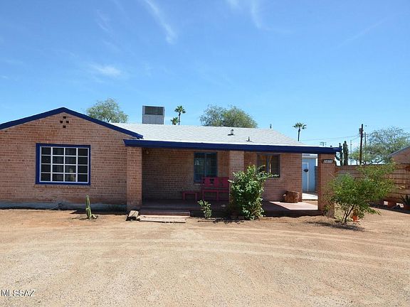 2nd image of 2408 N Loretta Dr