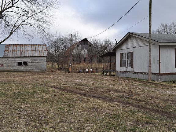 2nd image of 11124 Farm Road 1095