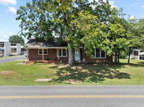 301 E 14th St, Benton, KY 42025