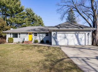 576 Soden Dr, Oregon, WI 53575