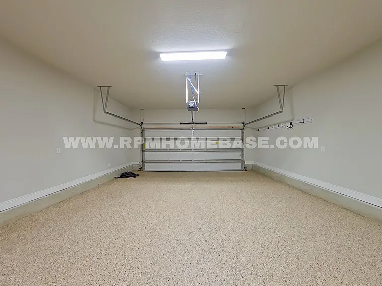 432 Chickadee St — Photo 22