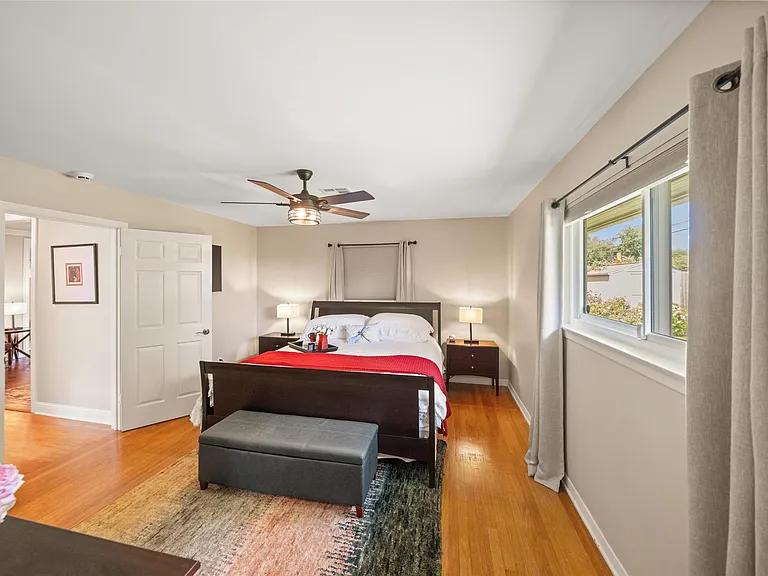 2523 Droxford Dr — Photo 26