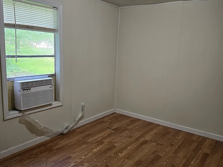 6550 Evans Dr — Photo 18