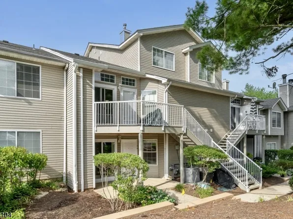 29 Spruce Court, Bedminster Twp., NJ 07921