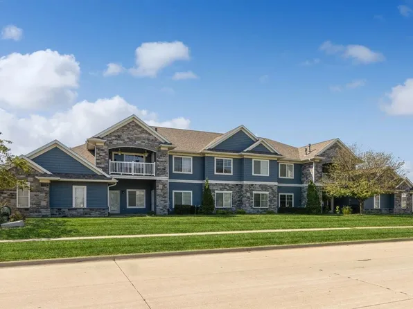450 Penn Ct APT 3, North Liberty, IA 52317